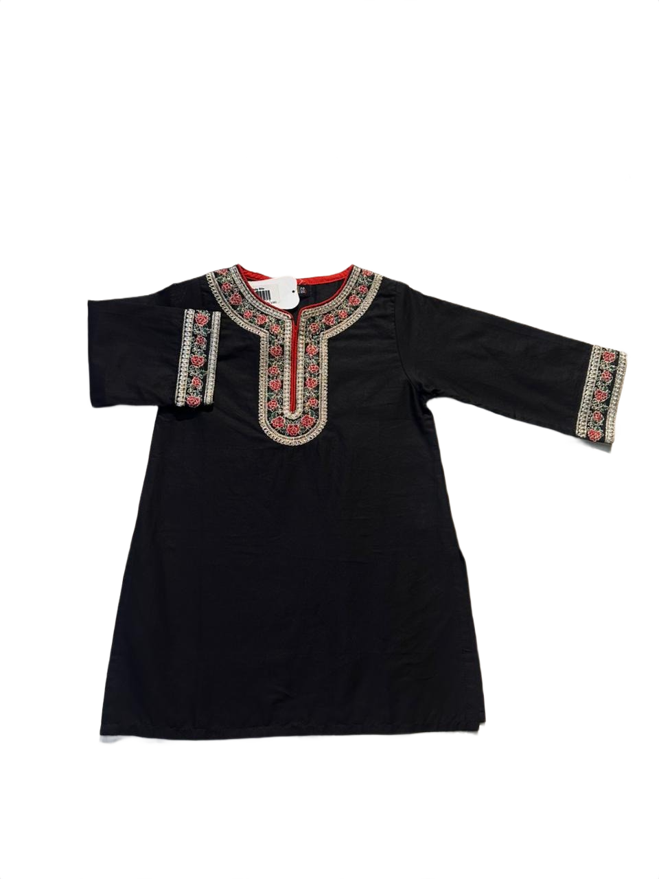 Girls Black Shalwar Kameez